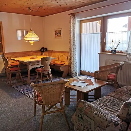 شقة Mit Einem Schoenen Grossen Balkon By Interhome *